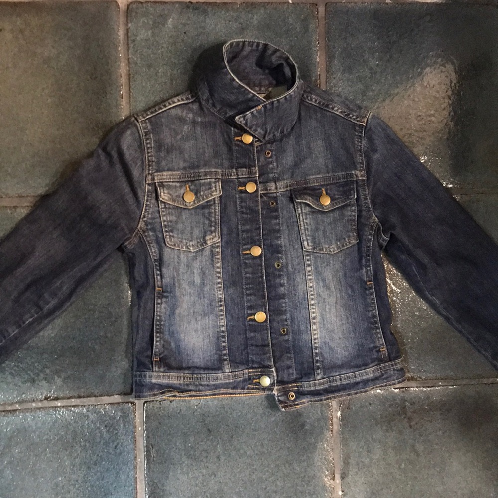 Dark wash jean jacket